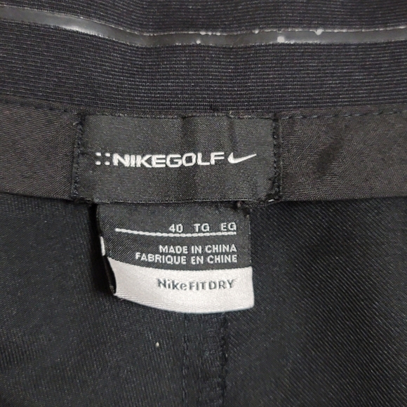 Black Nike dri fit shorts - Picture 4 of 5